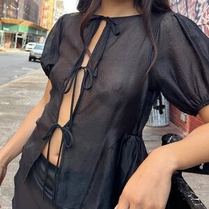 Lisa Says Gah Blouse